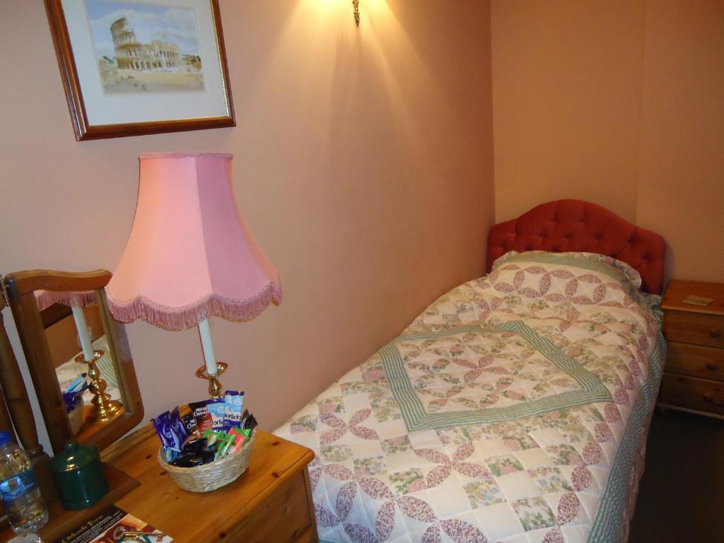 Villa Oldlands Farm à Crawley  Chambre photo